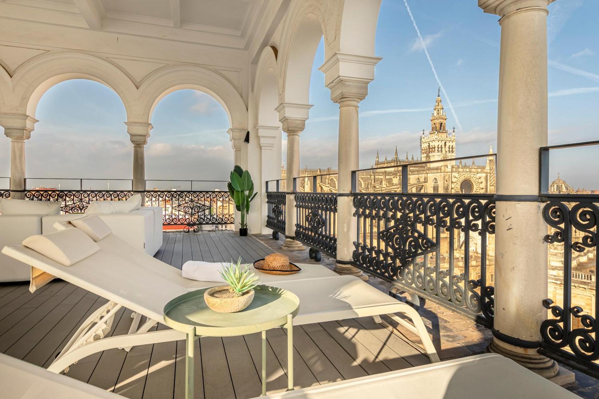 Isg Apartments The Most Exclusive Apartment In Sevillaparking 외부 사진