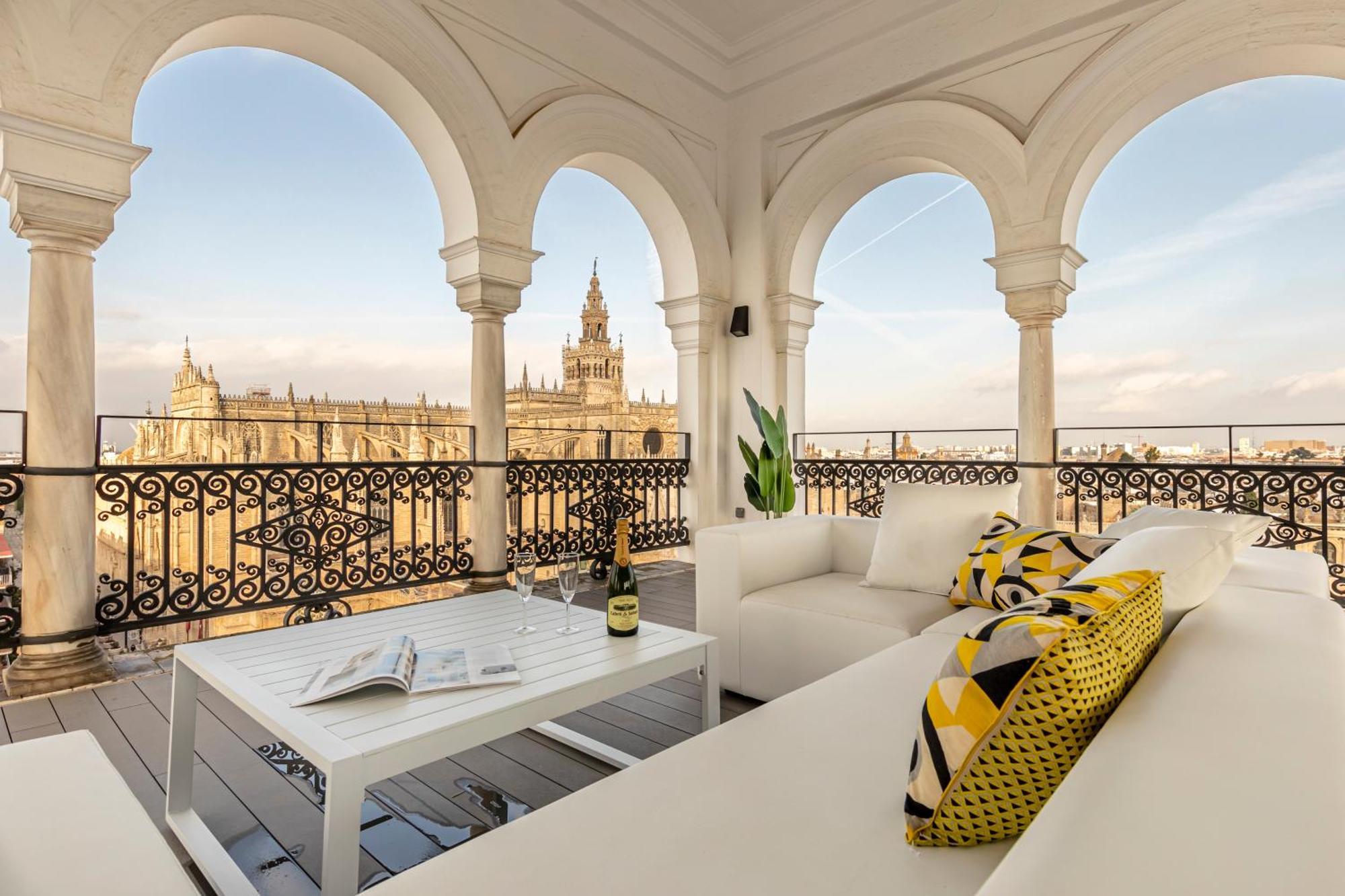 Isg Apartments The Most Exclusive Apartment In Sevillaparking 외부 사진