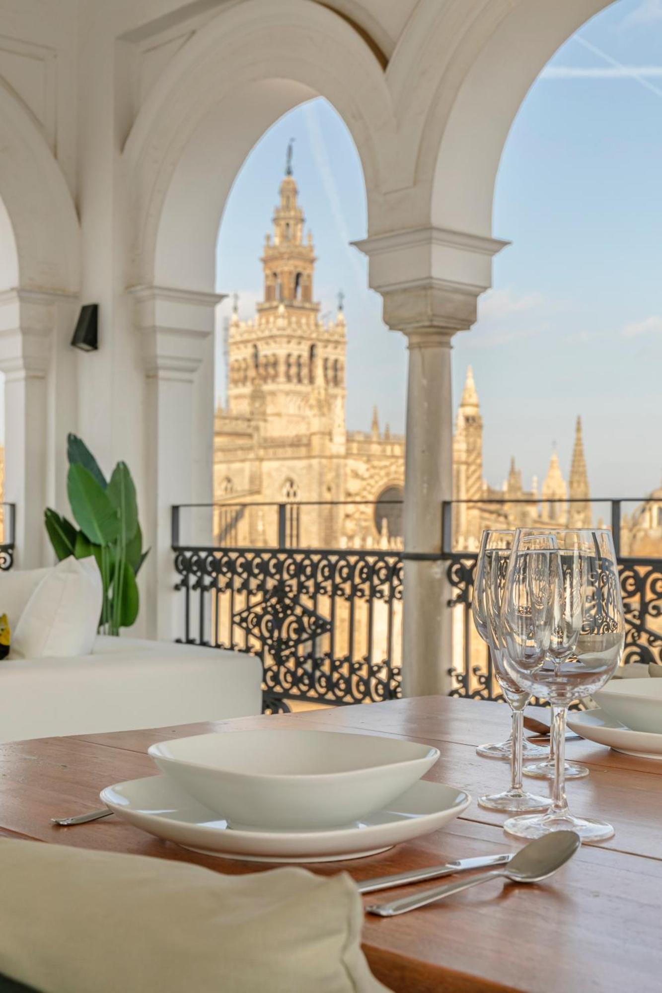 Isg Apartments The Most Exclusive Apartment In Sevillaparking 외부 사진